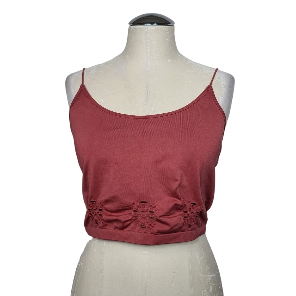 Colsie Cut Out Hem Crop Top XL